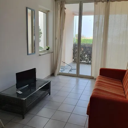 호텔 San Rocco 2 - Residents & Holiday Complex Isca sullo Ionio